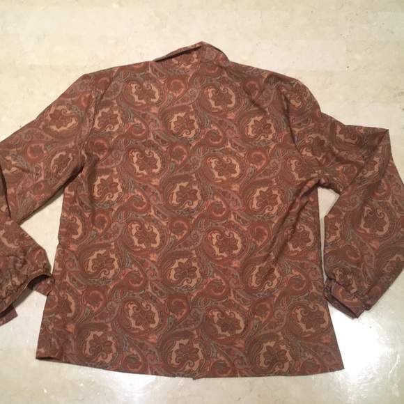 VINTAGE Paisley Button Down - Picture 7 of 7